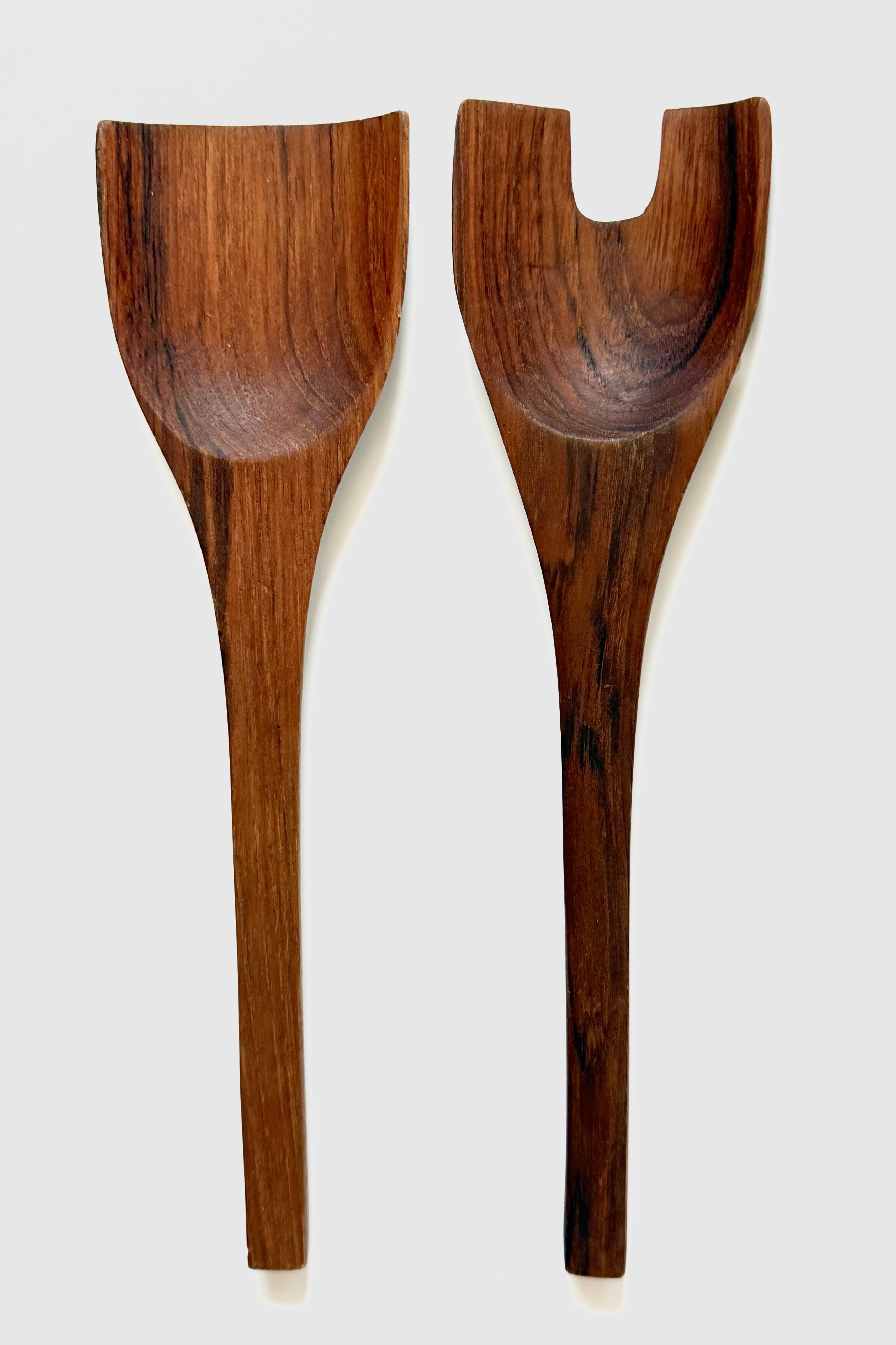 .002 Vintage MCM Wooden Serving Set (2)