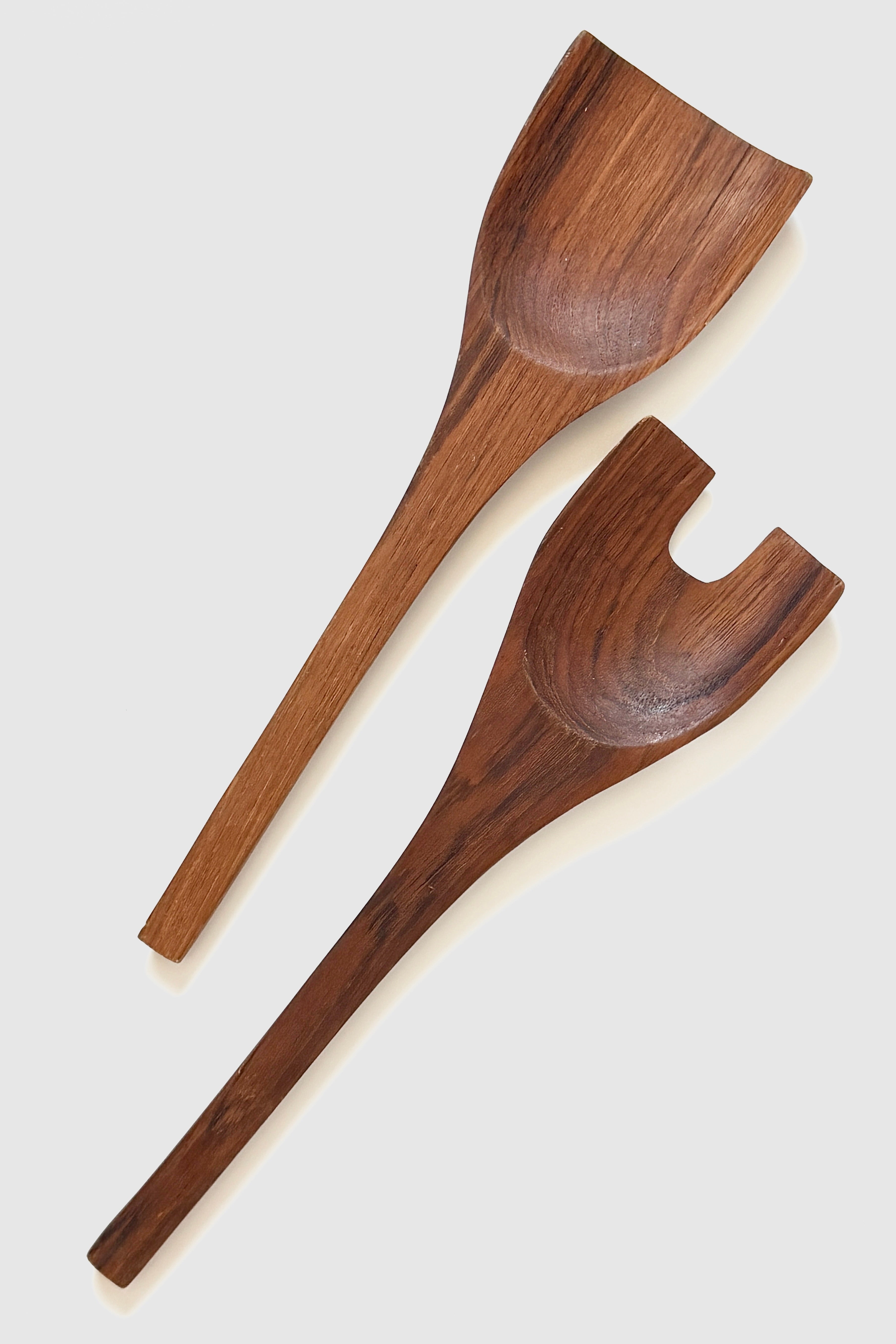 .002 Vintage MCM Wooden Serving Set (2)