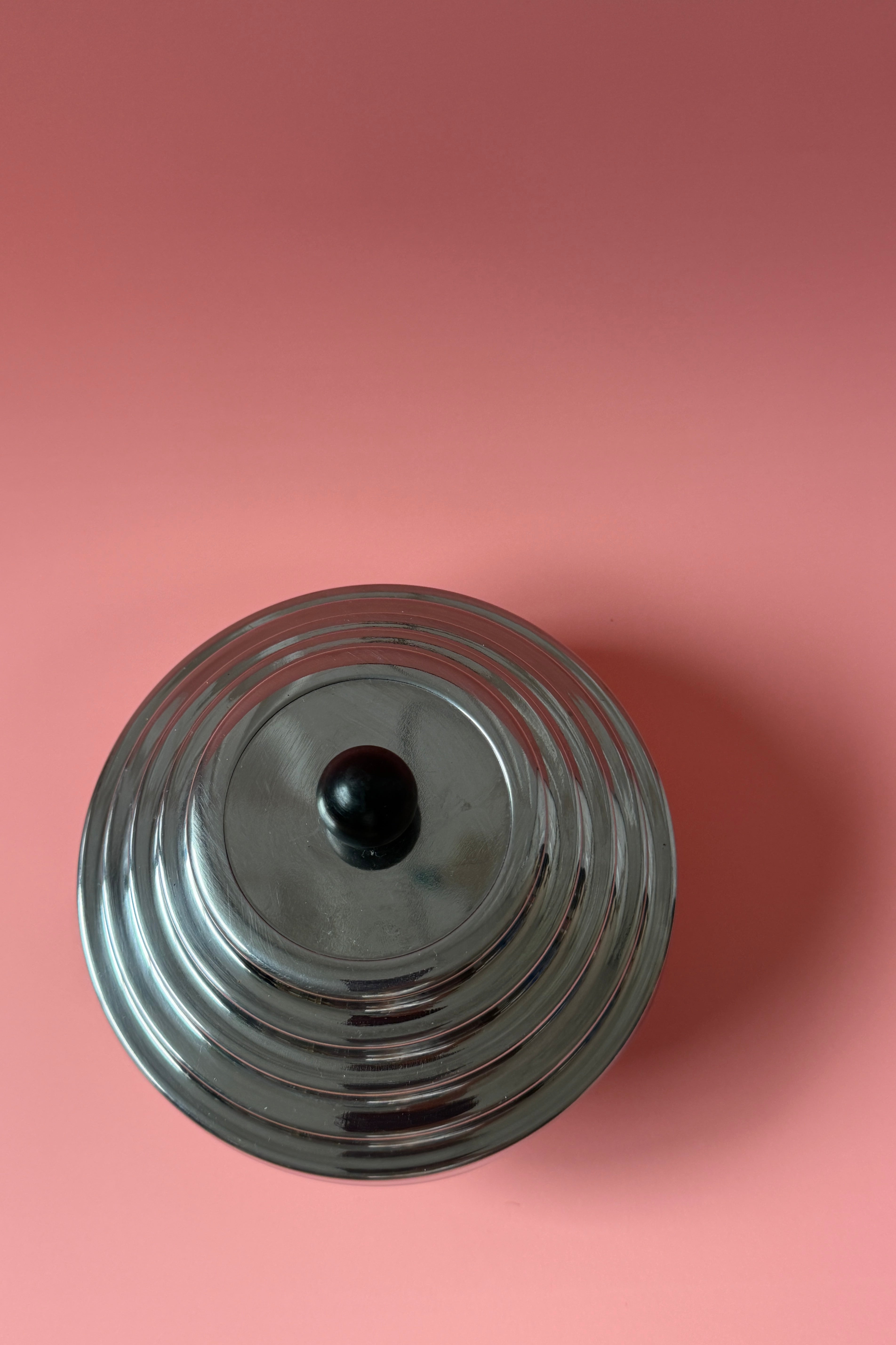 .007 Vintage Collectible Container by MANN